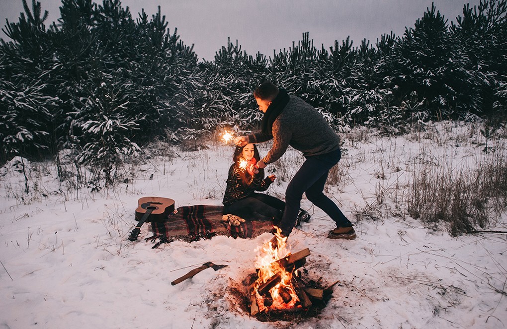 Ognisko zimą - Jak rozpalić ognisko w zimie?